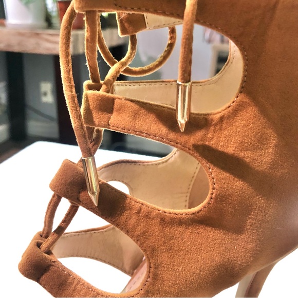 🌞SIZE 7 FIT Shoe Republic LA Chestnut Brown Suede String Up Stiletto Heels - Picture 6 of 9